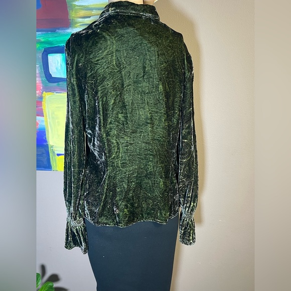 Kate Hill Petite Dark Green Crushed Velvet Paisley Button Down Blouse 8P Ruffle - Picture 7 of 12